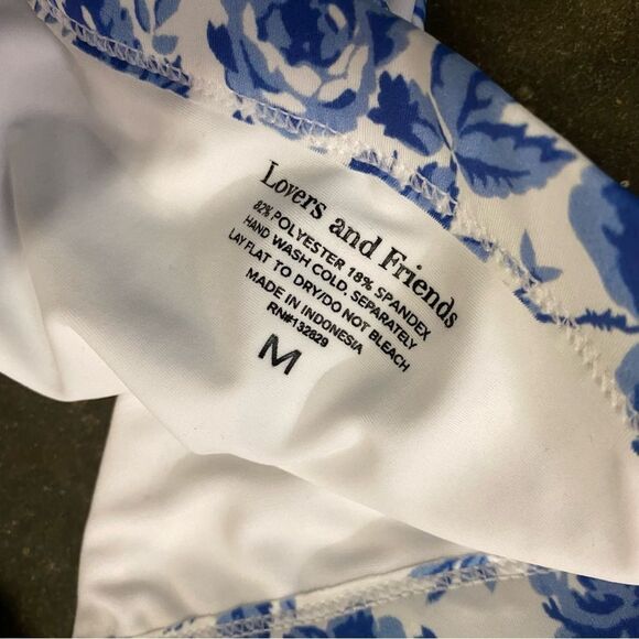 Lovers + Friends TAKE ME AWAY BOTTOM Blue Floral print Bikini separate Revolve M - Picture 8 of 9
